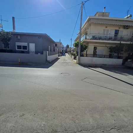 Angel's Nest Будинок відпочинку *